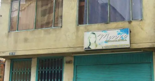 PELUQUERIA MANRE PELUQUERIA MANRE